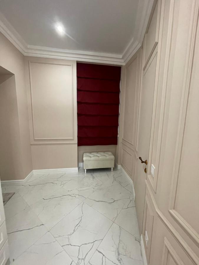 Apartment Near The Opera Theater Lviv Buitenkant foto